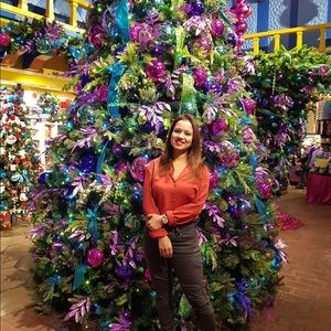 Meet your Posher, Sanjana